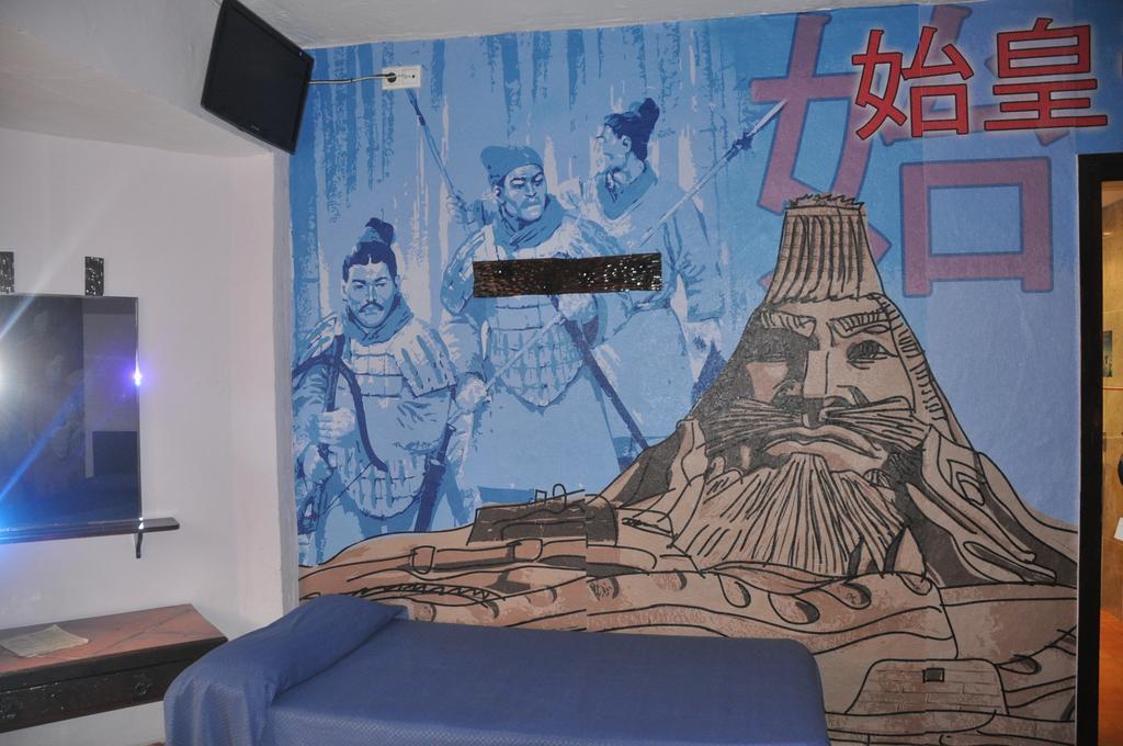 Tematico El Cid Pensión Fuengirola