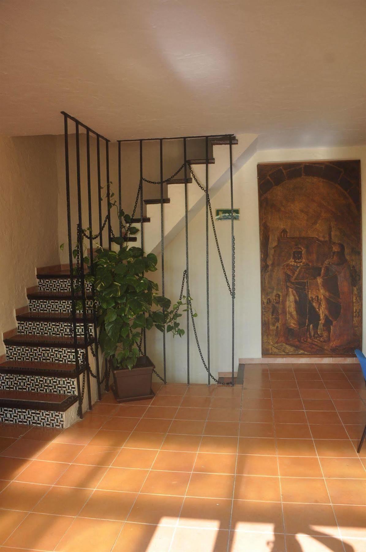 Pensión Tematico El Cid